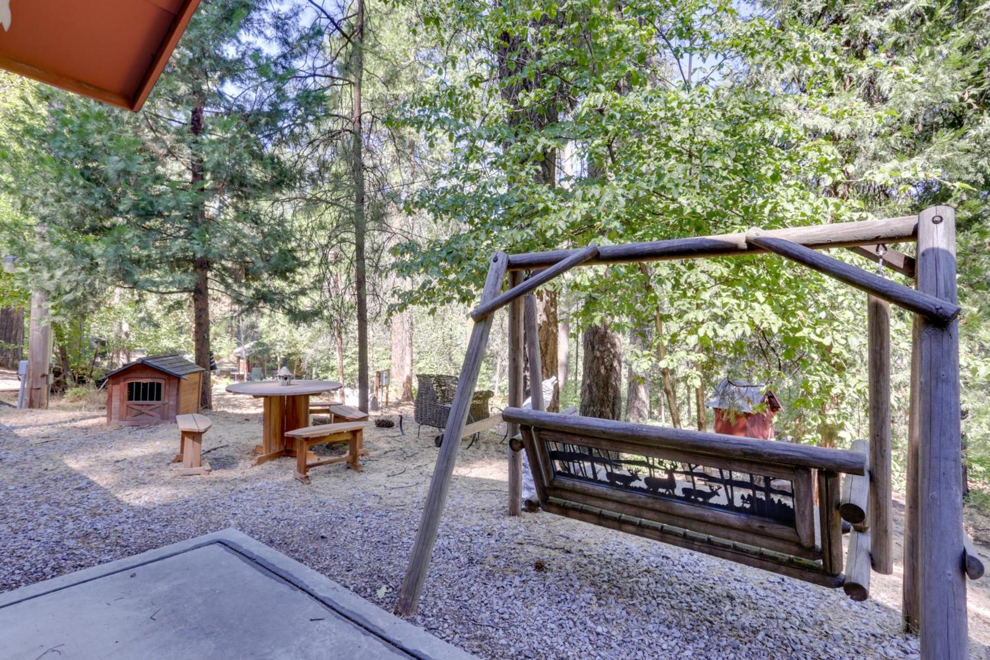 فيلا Peaceful And Private Mariposa Cabin On 2 Acres! ميدباينس المظهر الخارجي الصورة